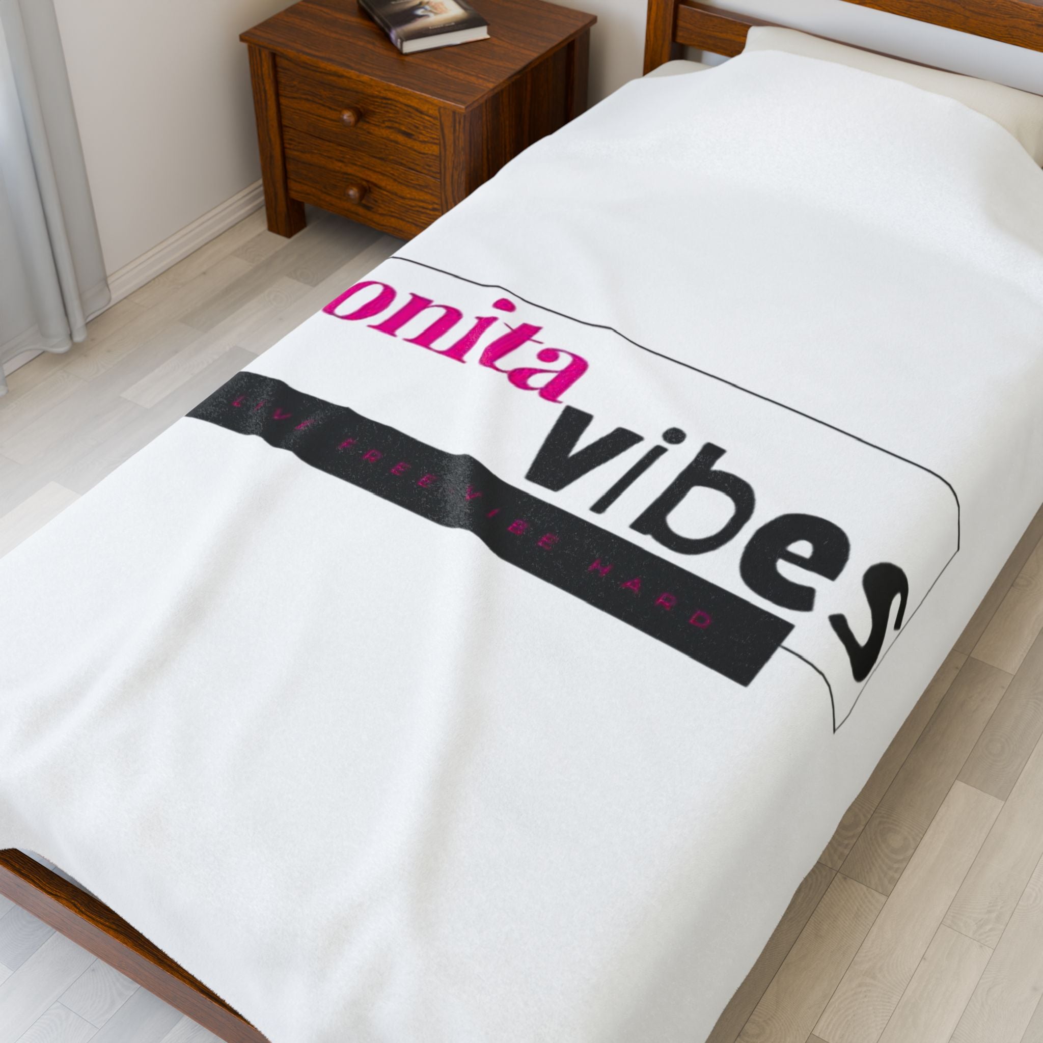 Bonita Vibes: VIBES UNLEASHED Velveteen White Plush Blanket | Cozy Home Decor, Gift for Her, Warm Throw, Inspirational Bedding, Chill Out Essentials