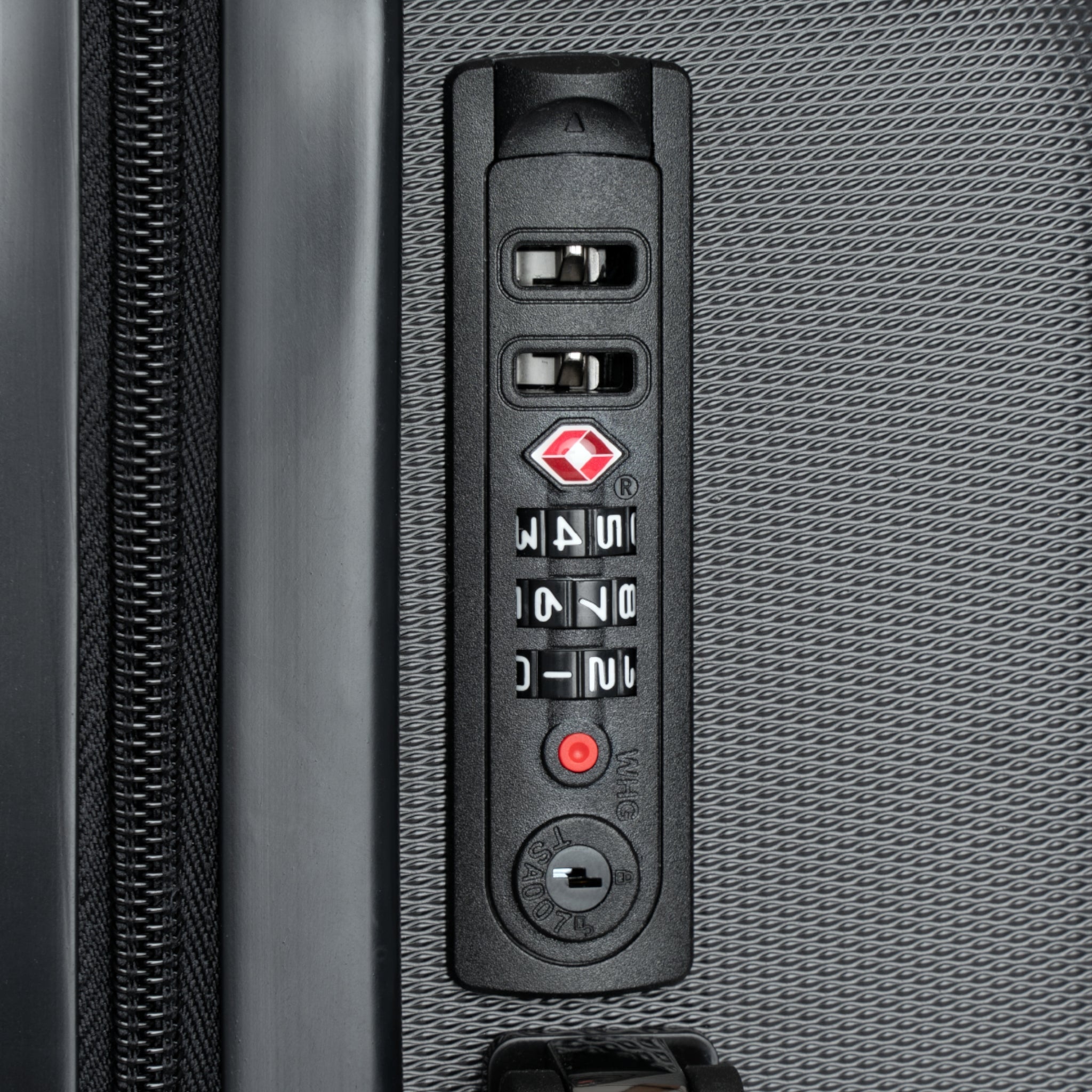 Bonita VIBES: BV Collection Black Stylish Travel Luggage - My Bonita Vibes