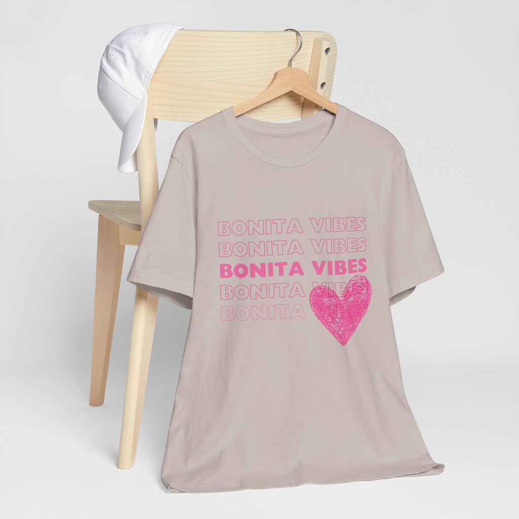 Bonita Vibes - SweetHearted Vibes Short Sleeve Stylish Tee - My Bonita Vibes